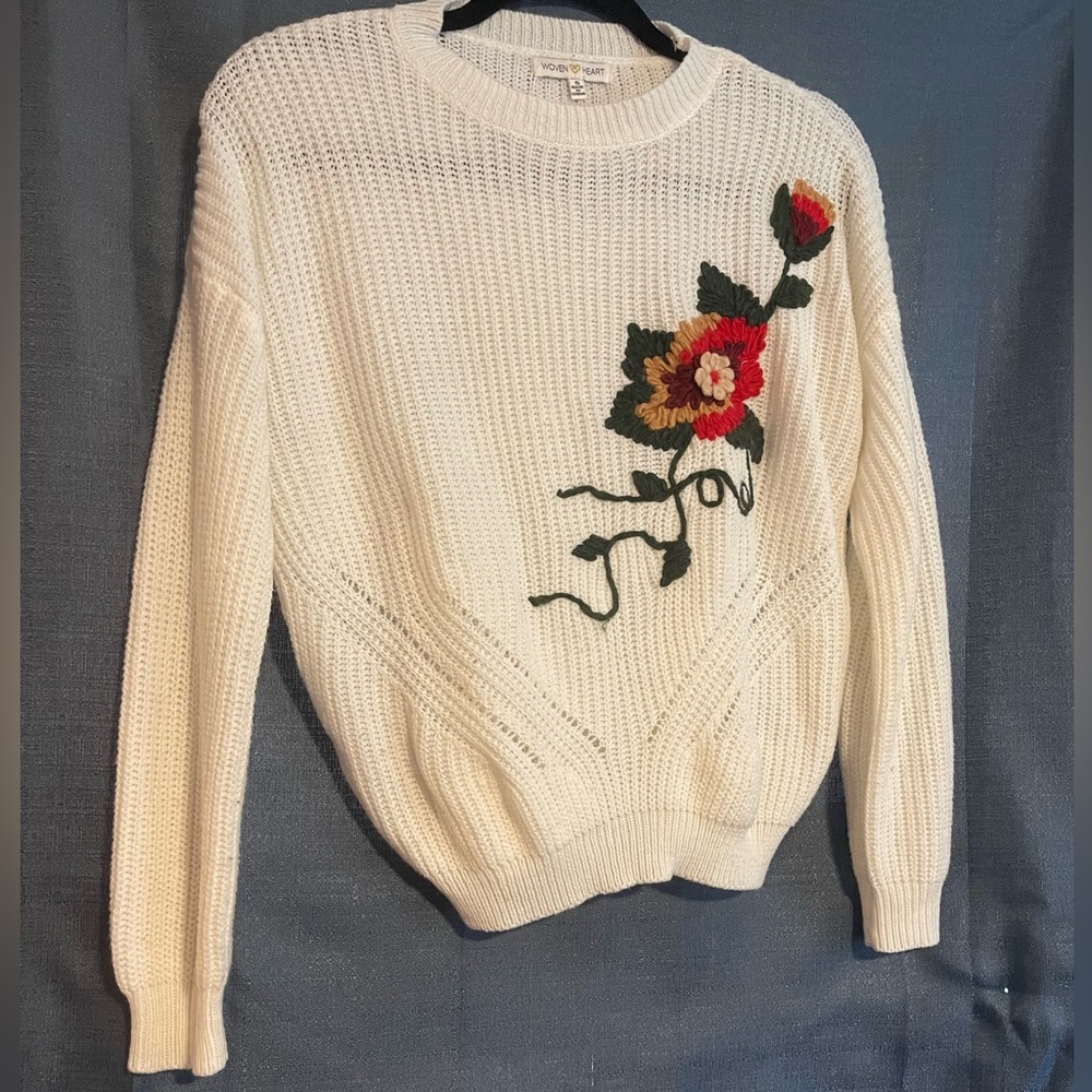 Size Small Cream Sweater with Floral Detailing